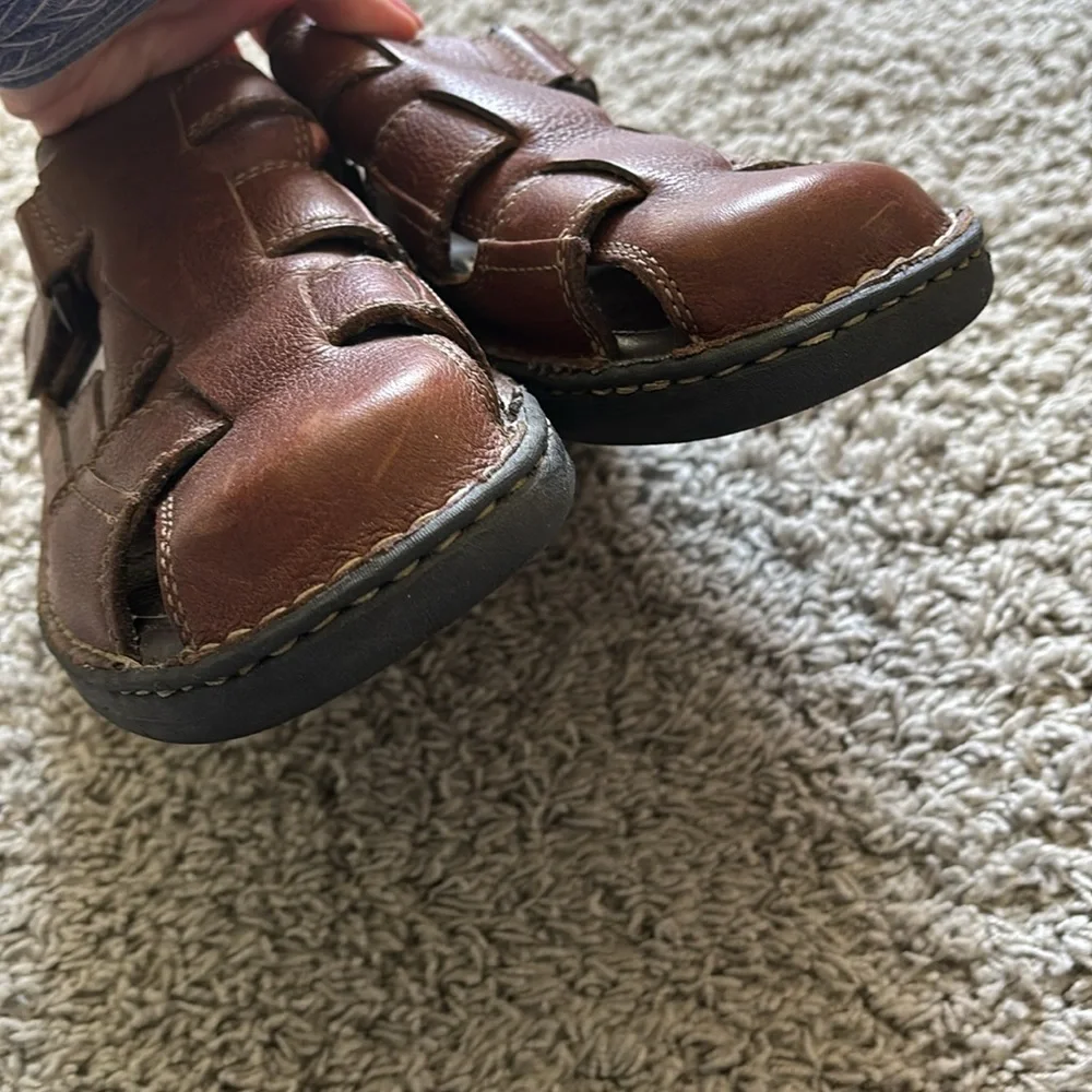 Nunn Bush Closed Toe Brown Leather Fisherman Sandals